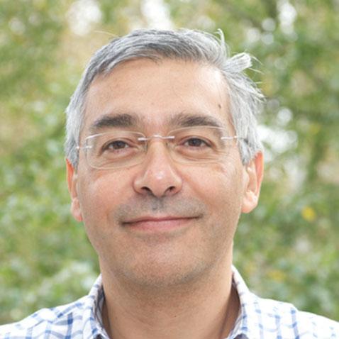 Dr. Vincent DOISY